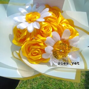 Ramo de rosas y margaritas 🌼🌹✨